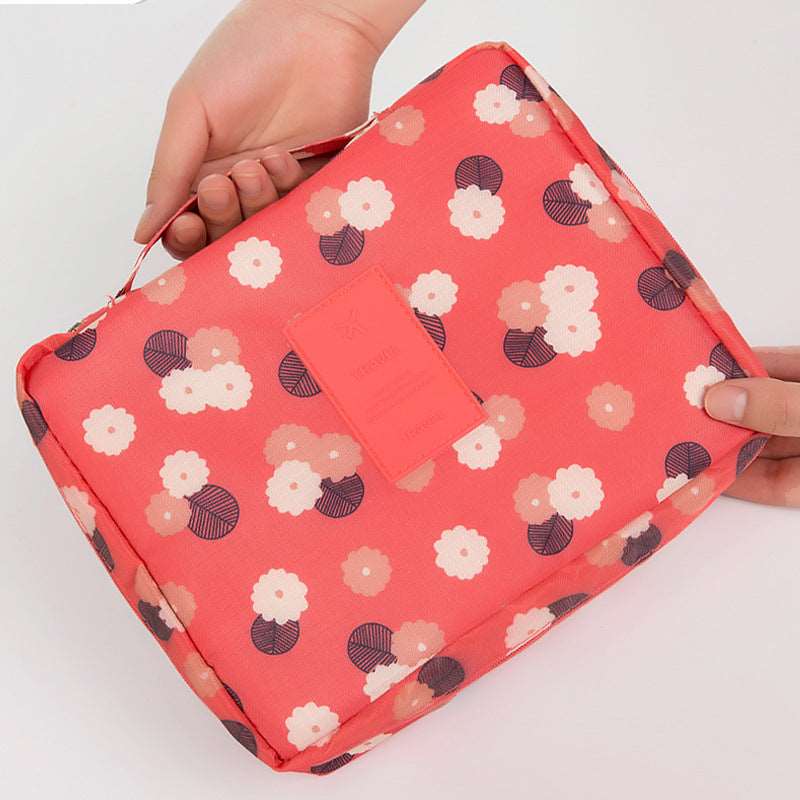 Pink-Daisy-Cosmetic-Bag