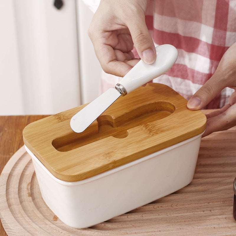 Creative rectangular butter box with knife