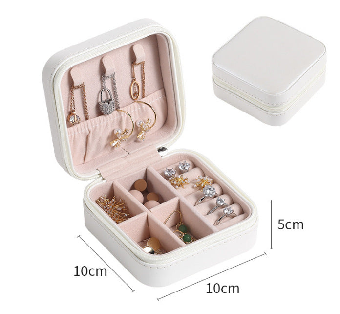 Simple Portable Jewelry Storage Box